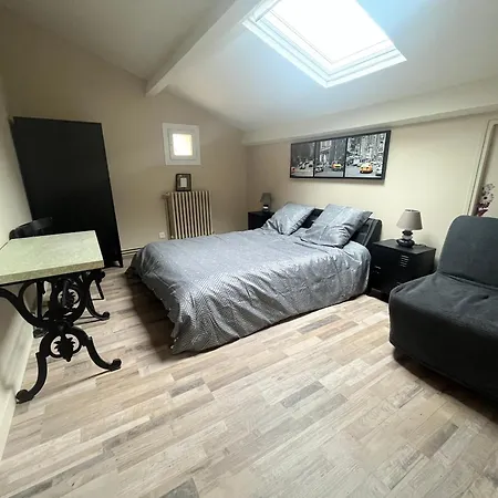 Les Fleurs Aparthotel 3*