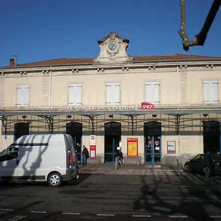 Les Fleurs Aparthotel Alès